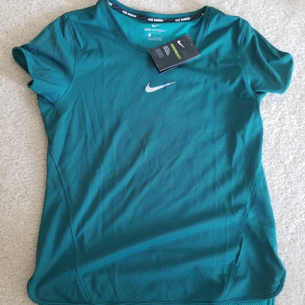 Nike AeroReact running shirt